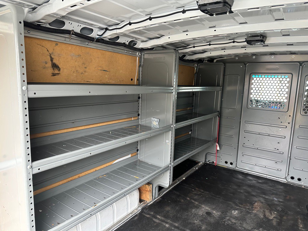 2020 Nissan NV Image 6