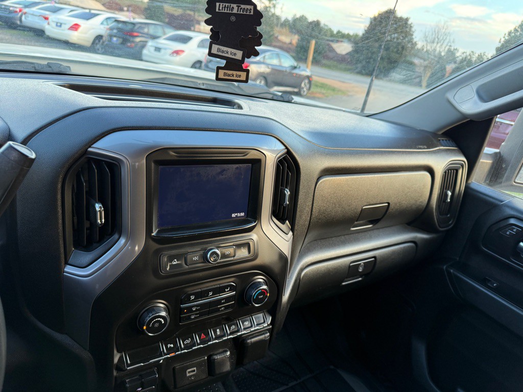 2020 Chevrolet Silverado 1500 Image 12