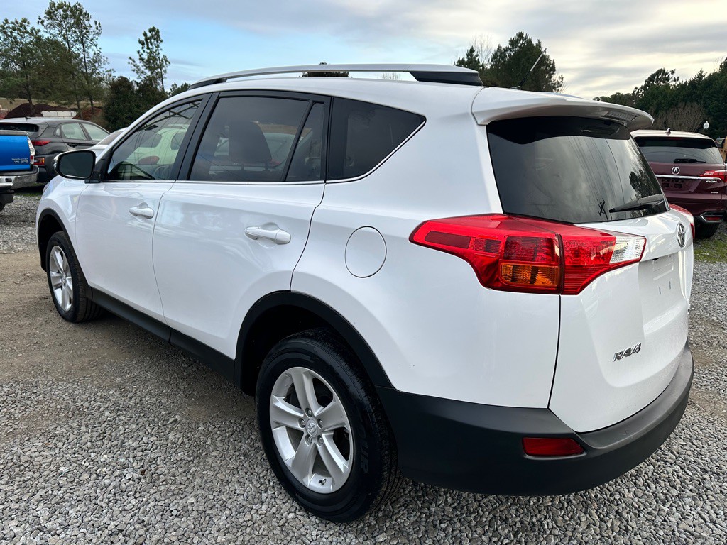 2013 Toyota Rav4 Image 2