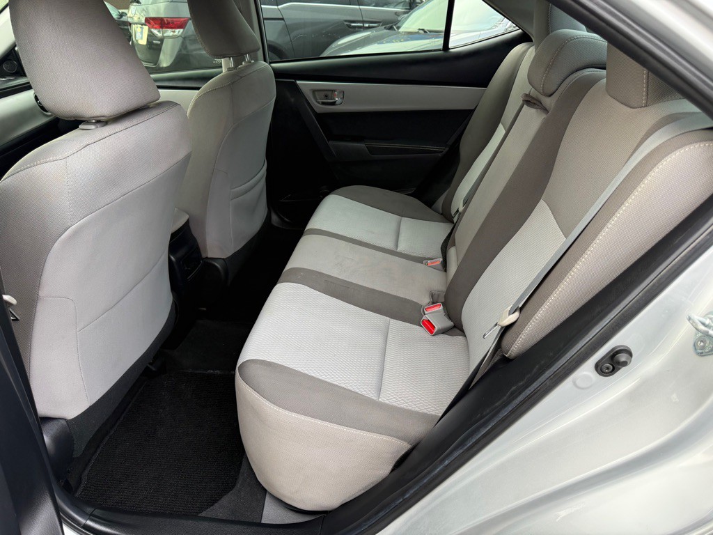 2018 Toyota Corolla Image 9