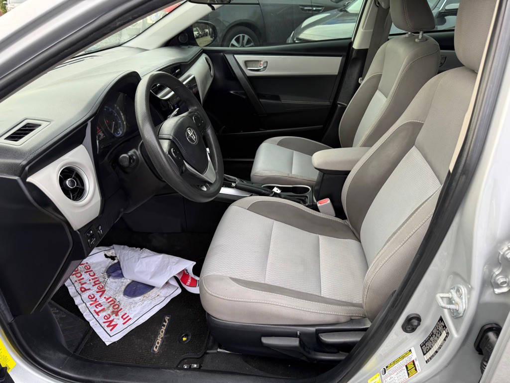 2018 Toyota Corolla Image 10