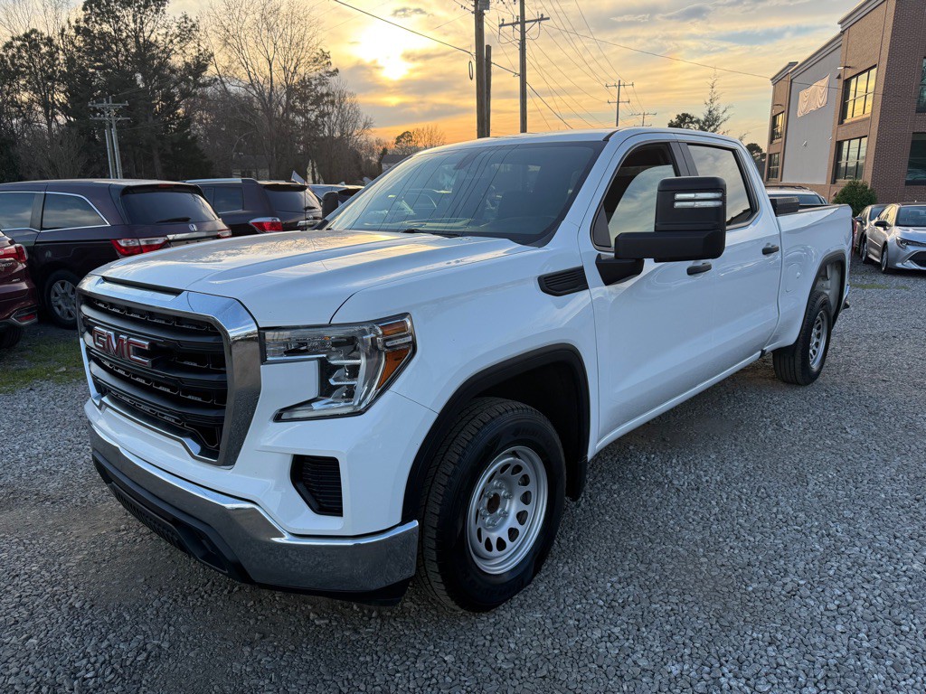 2020 GMC Sierra Image 1