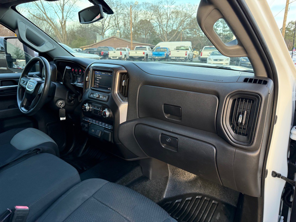 2020 GMC Sierra Image 7