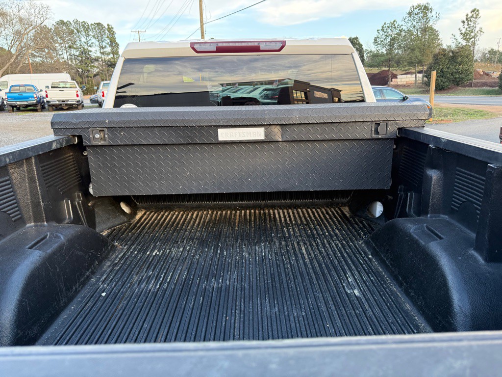 2020 GMC Sierra Image 9