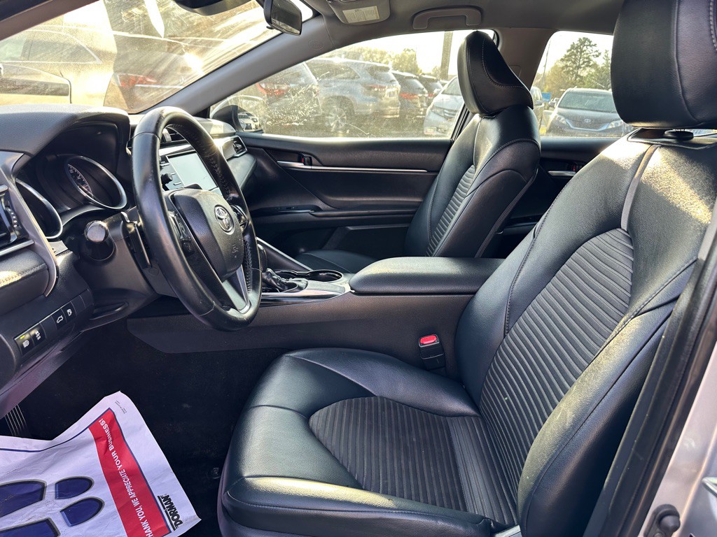 2018 Toyota Camry Image 6