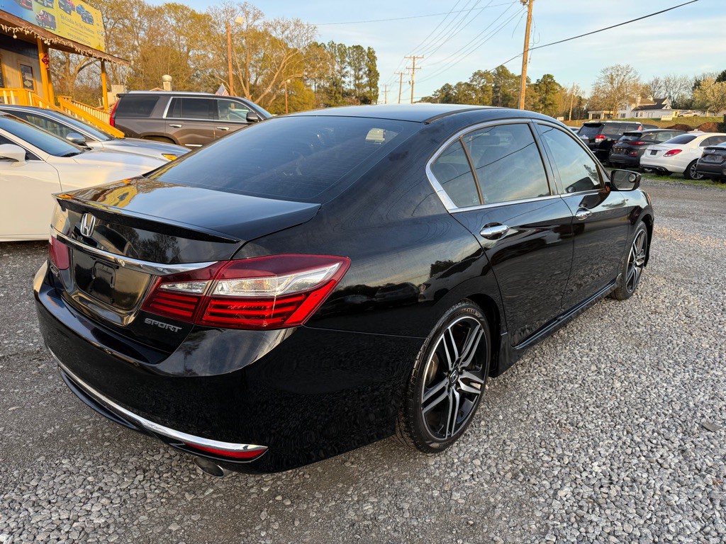 2017 Honda Accord Image 3