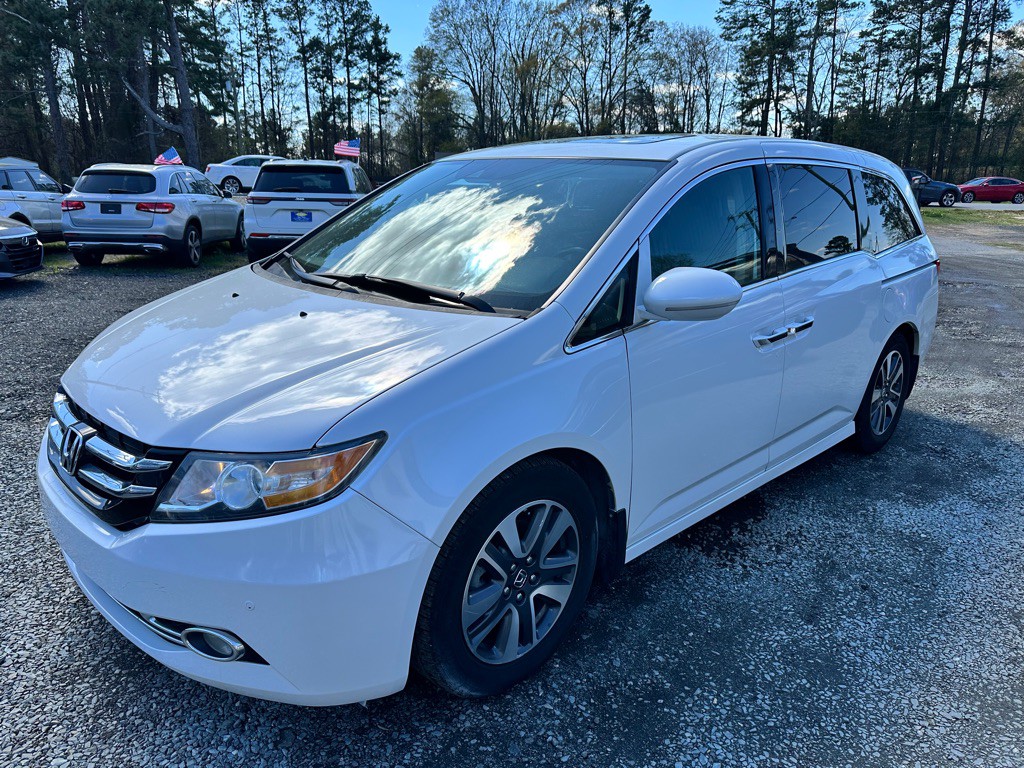 2014 Honda Odyssey Image 1