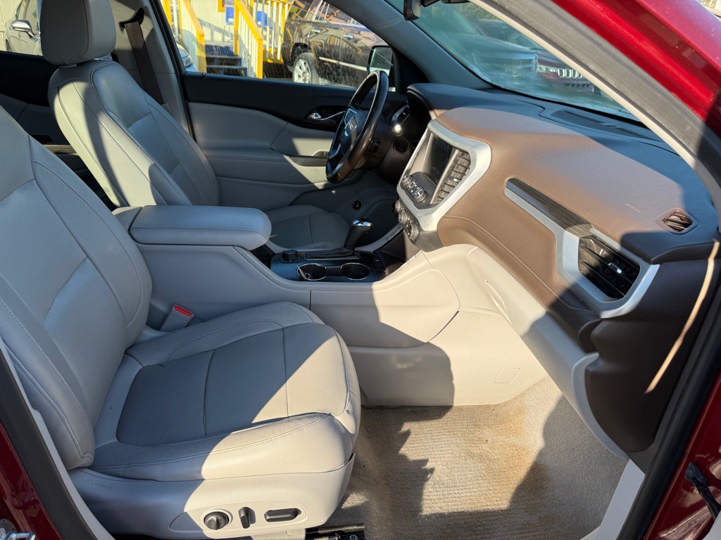 2018 GMC Acadia Image 6