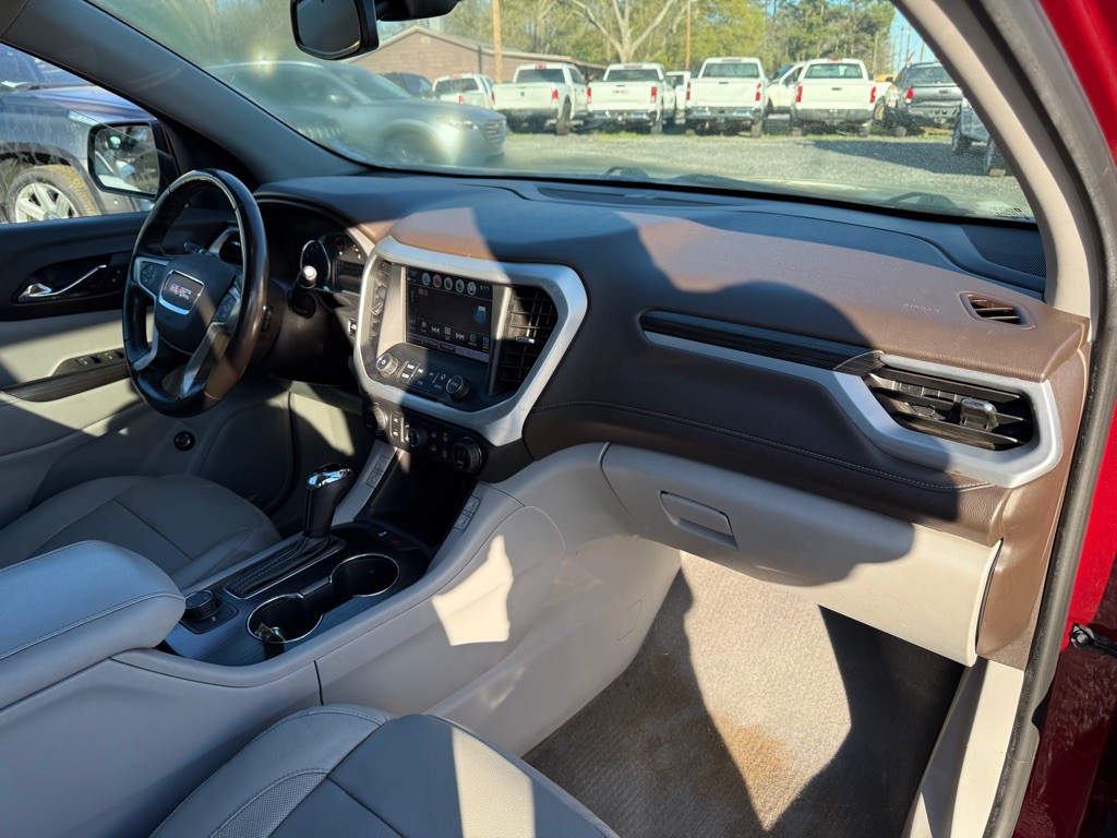 2018 GMC Acadia Image 7