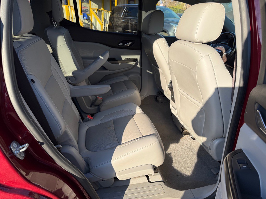 2018 GMC Acadia Image 8