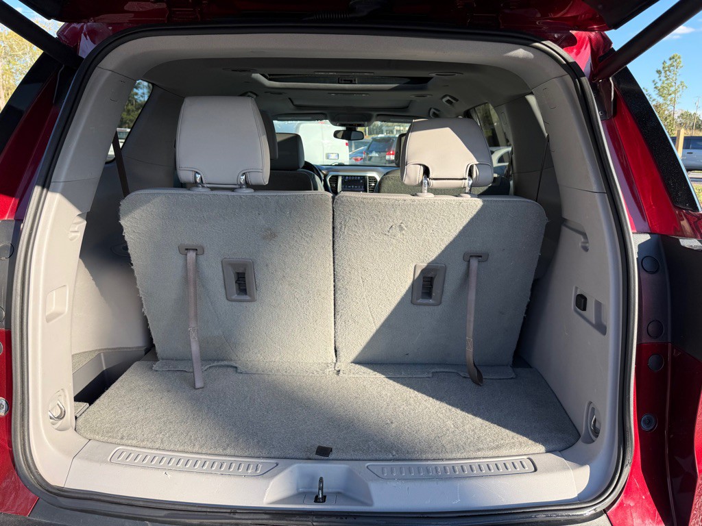 2018 GMC Acadia Image 10