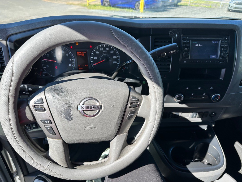 2012 Nissan NV Image 8