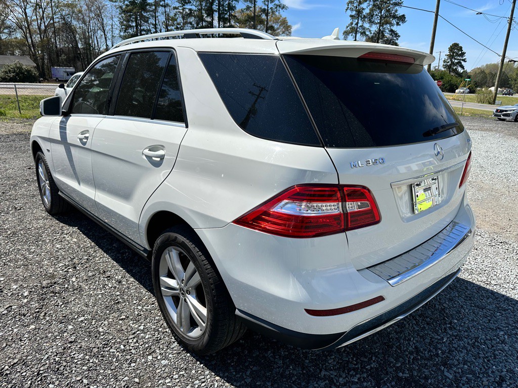 2012 Mercedes-Benz M-Class Image 2