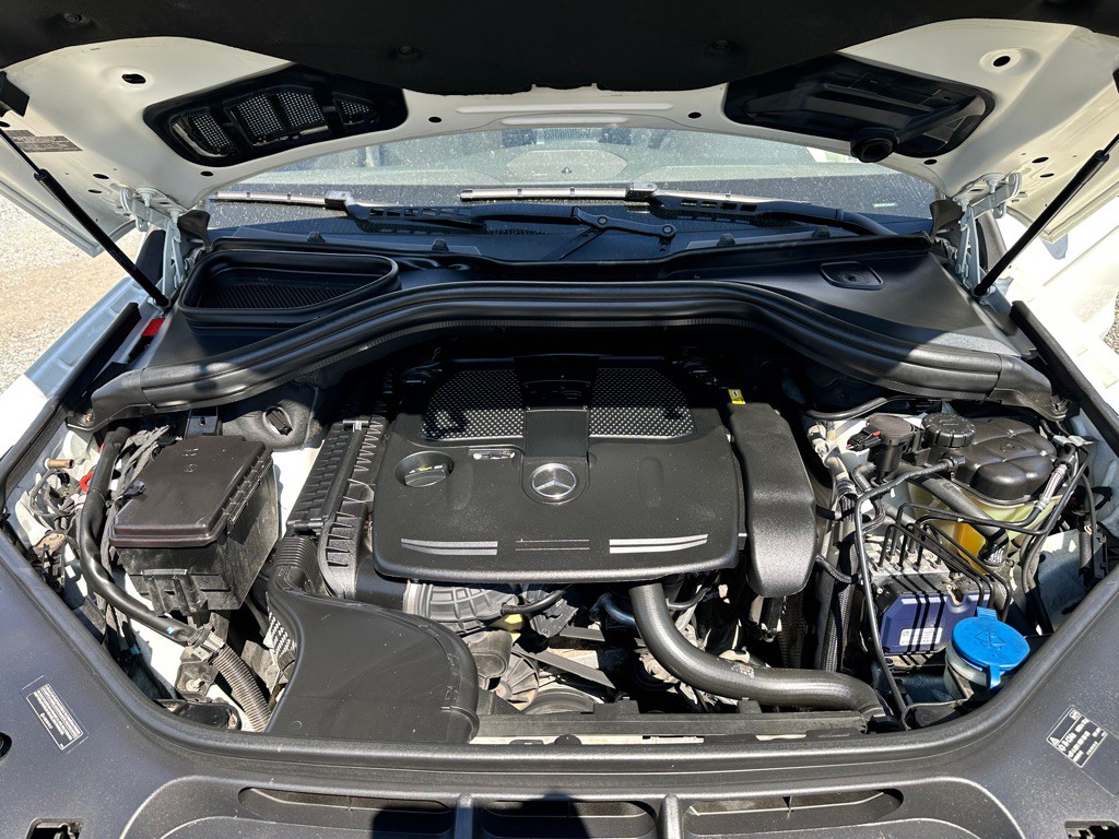 2012 Mercedes-Benz M-Class Image 11