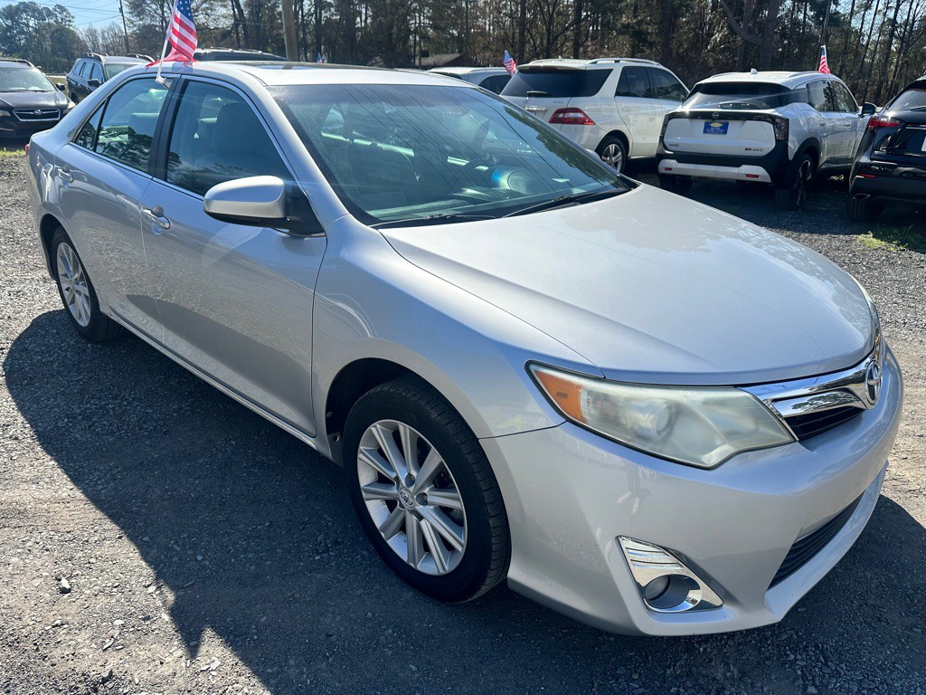 2012 Toyota Camry Image 4
