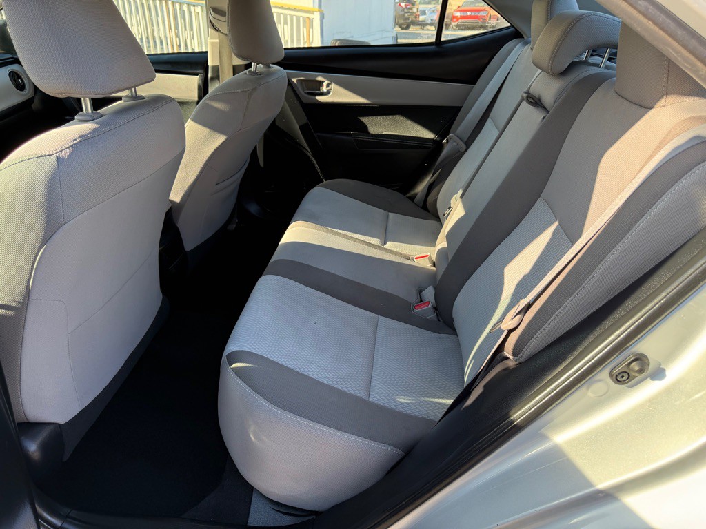 2018 Toyota Corolla Image 9