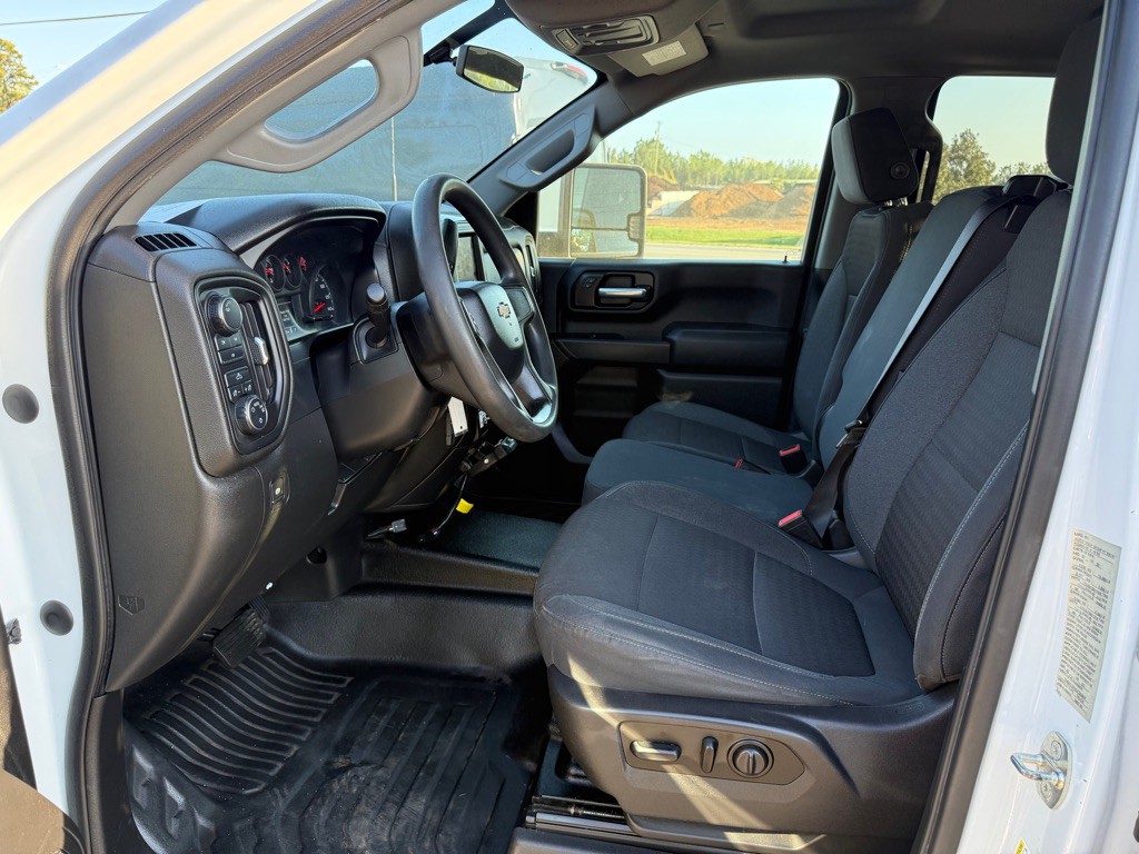 2020 Chevrolet Silverado 1500 Image 11