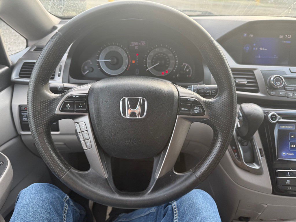 2014 Honda Odyssey Image 11