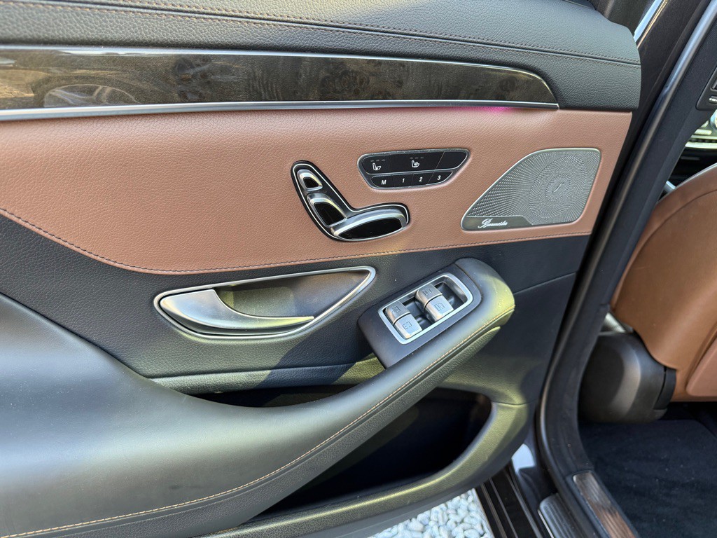 2014 Mercedes-Benz S-Class Image 12