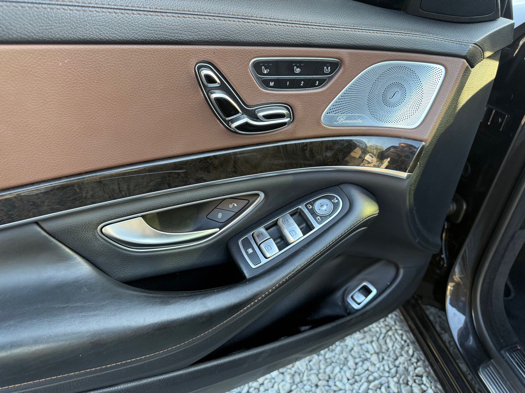 2014 Mercedes-Benz S-Class Image 14