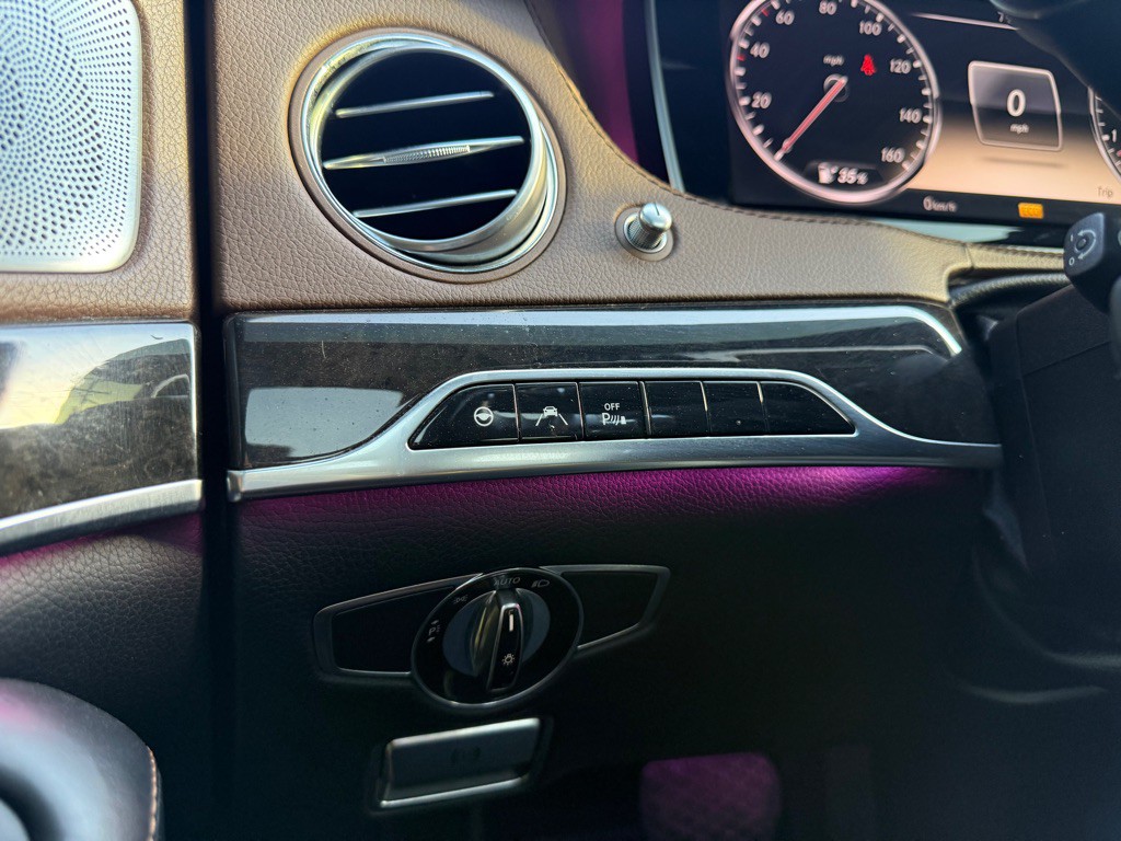 2014 Mercedes-Benz S-Class Image 17