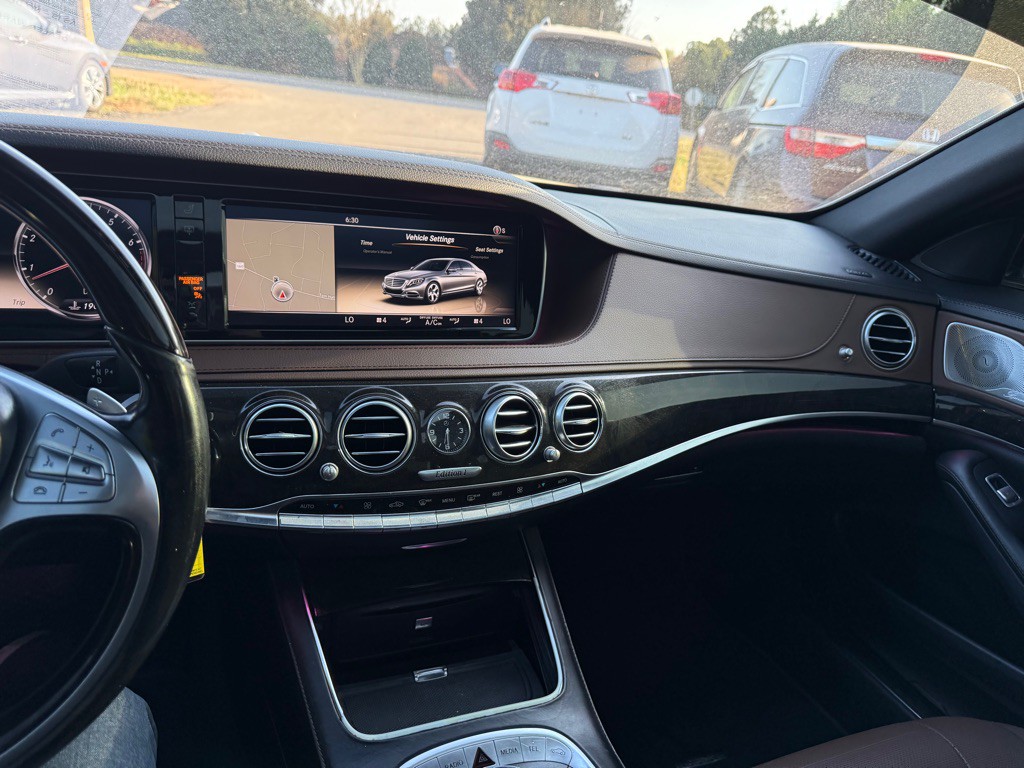 2014 Mercedes-Benz S-Class Image 20