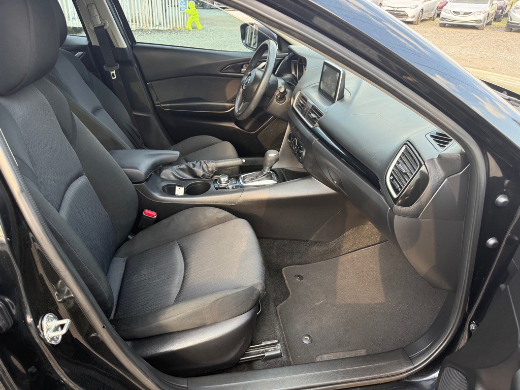 2016 Mazda Mazda3 Image 6