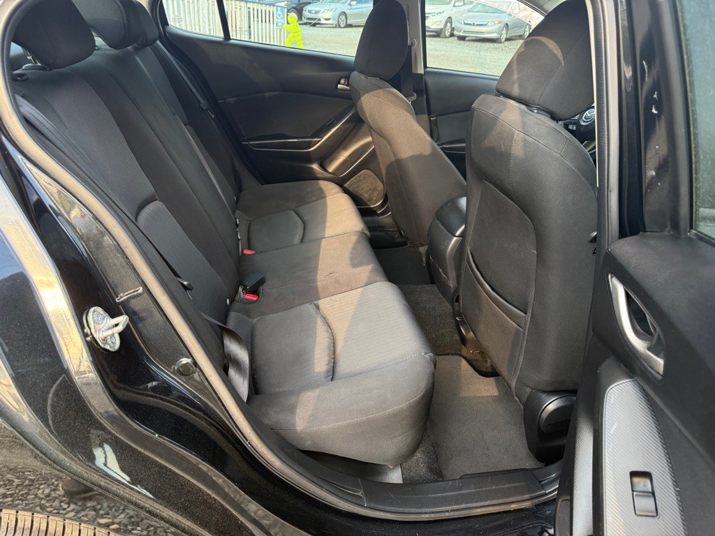 2016 Mazda Mazda3 Image 8