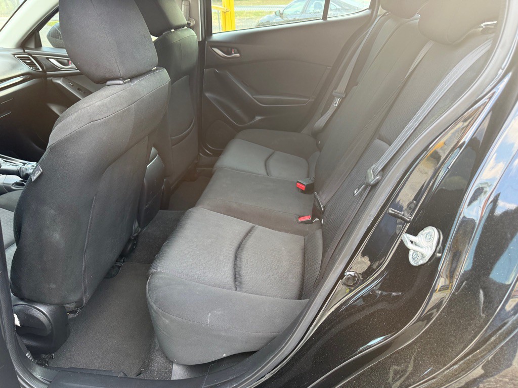 2016 Mazda Mazda3 Image 9