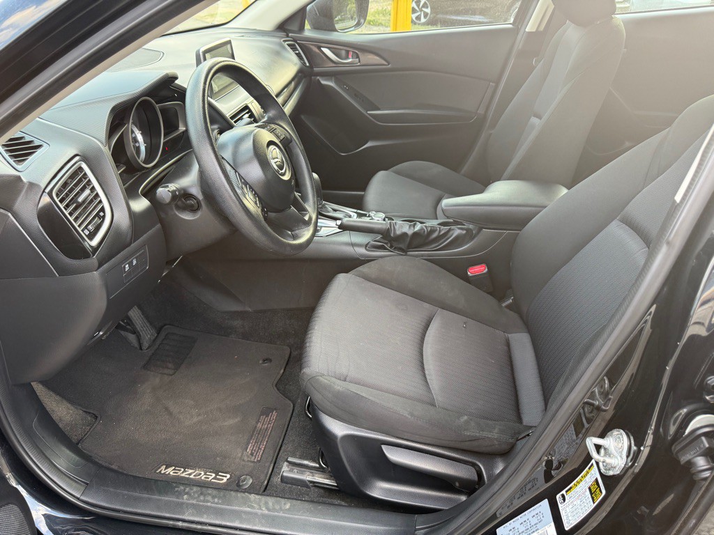 2016 Mazda Mazda3 Image 10