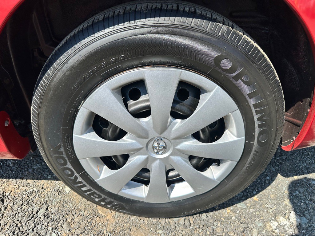 2010 Toyota Corolla Image 11