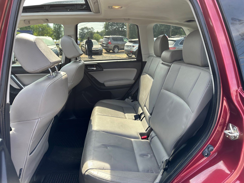 2018 Subaru Forester Image 7