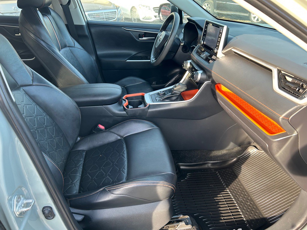 2019 Toyota Rav4 Image 6