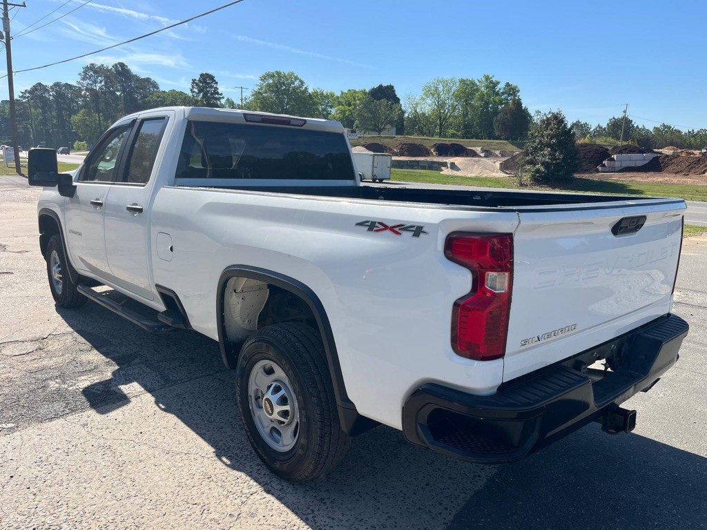 2020 Chevrolet Silverado 1500 Image 2