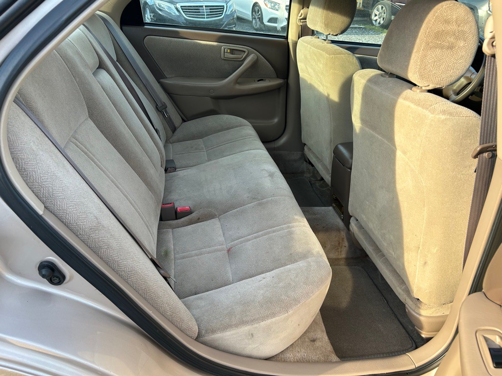 2001 Toyota Camry Image 7