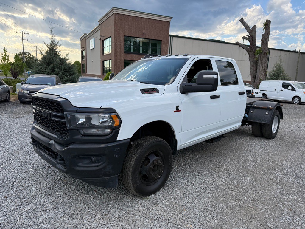 2023 RAM 3500 Image 1