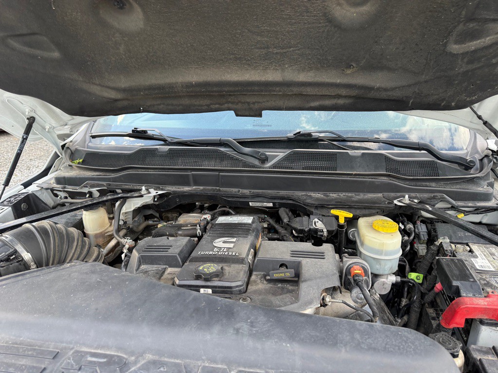 2023 RAM 3500 Image 12