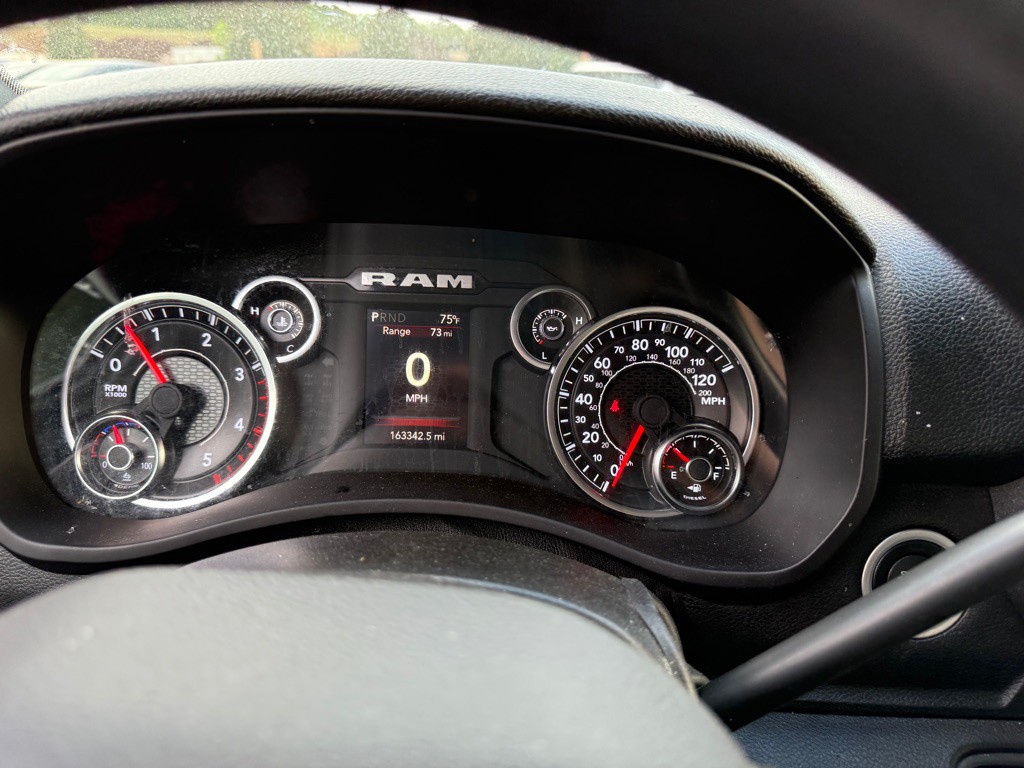 2023 RAM 3500 Image 15