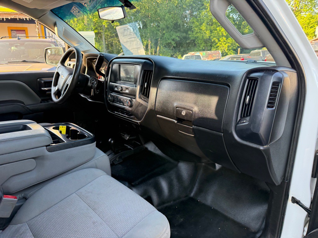 2018 Chevrolet Silverado 1500 Image 6