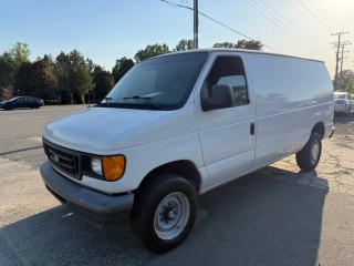Image for 2005 Ford Econoline E250 ID: 7373313