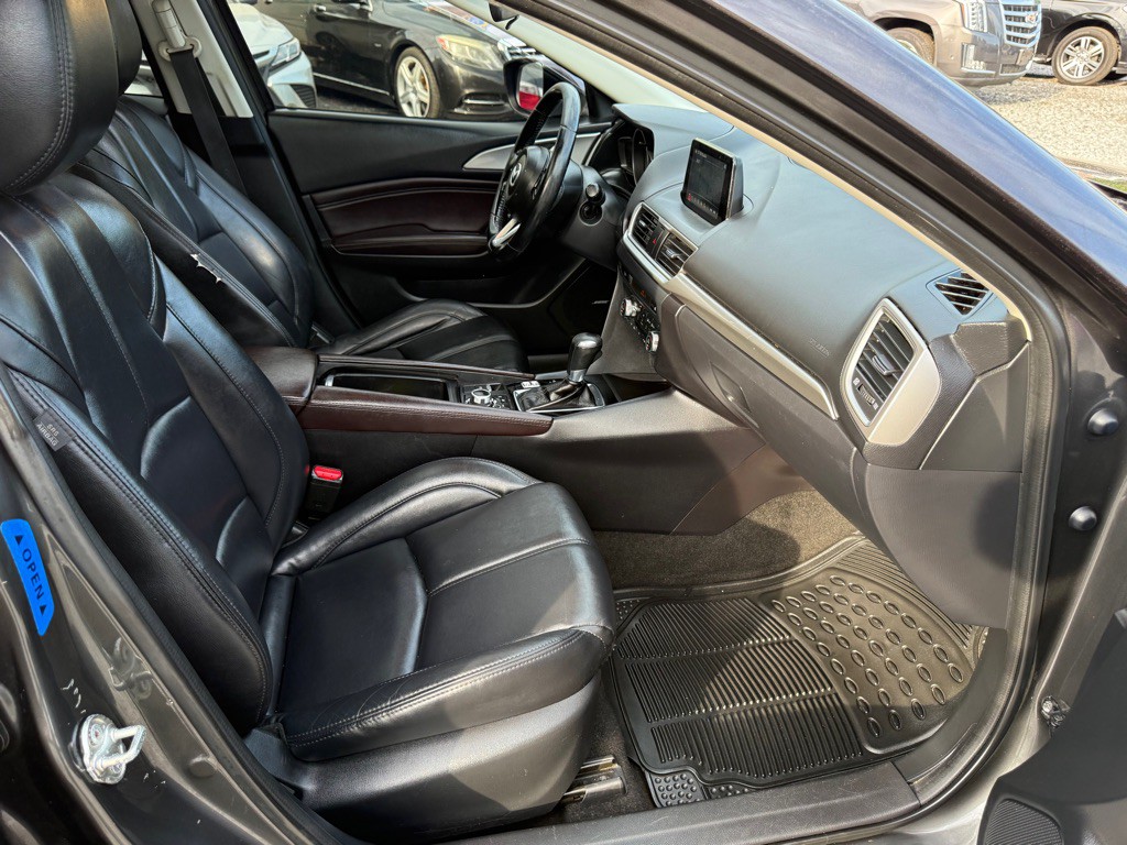 2018 Mazda Mazda3 Image 8