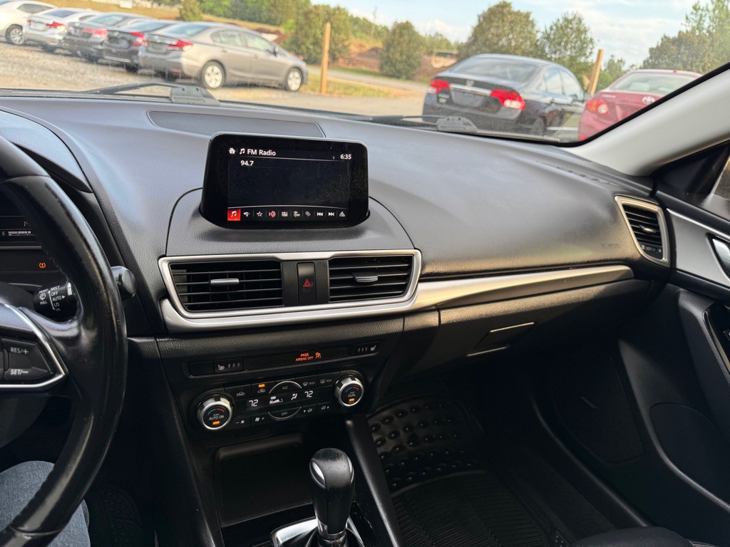 2018 Mazda Mazda3 Image 14