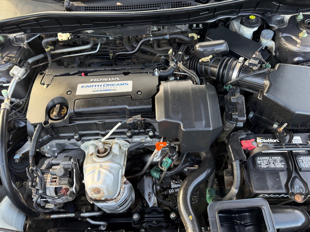 2013 Honda Accord Image 11