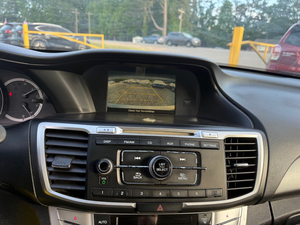 2013 Honda Accord Image 14