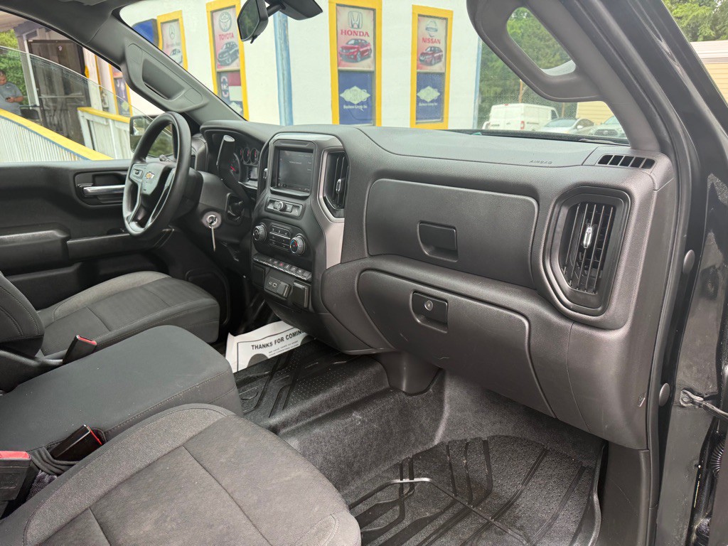 2022 Chevrolet Silverado 1500 Image 7