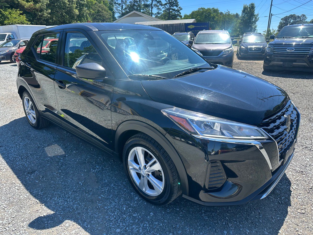 2021 Nissan Kicks Image 4