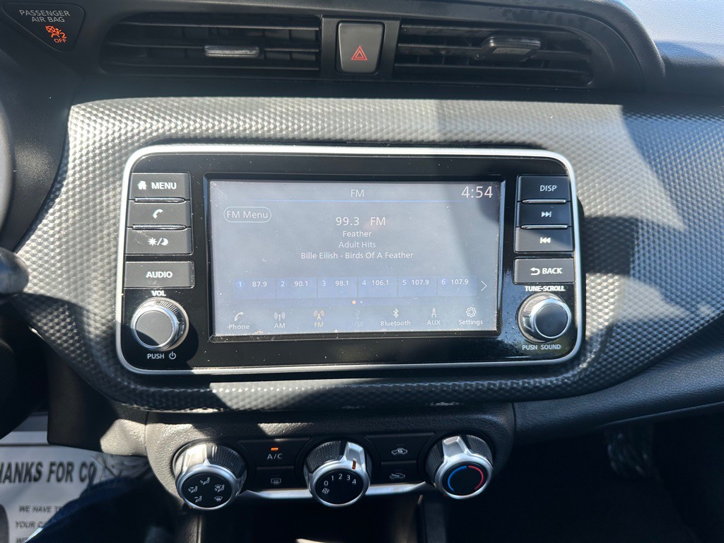 2021 Nissan Kicks Image 9