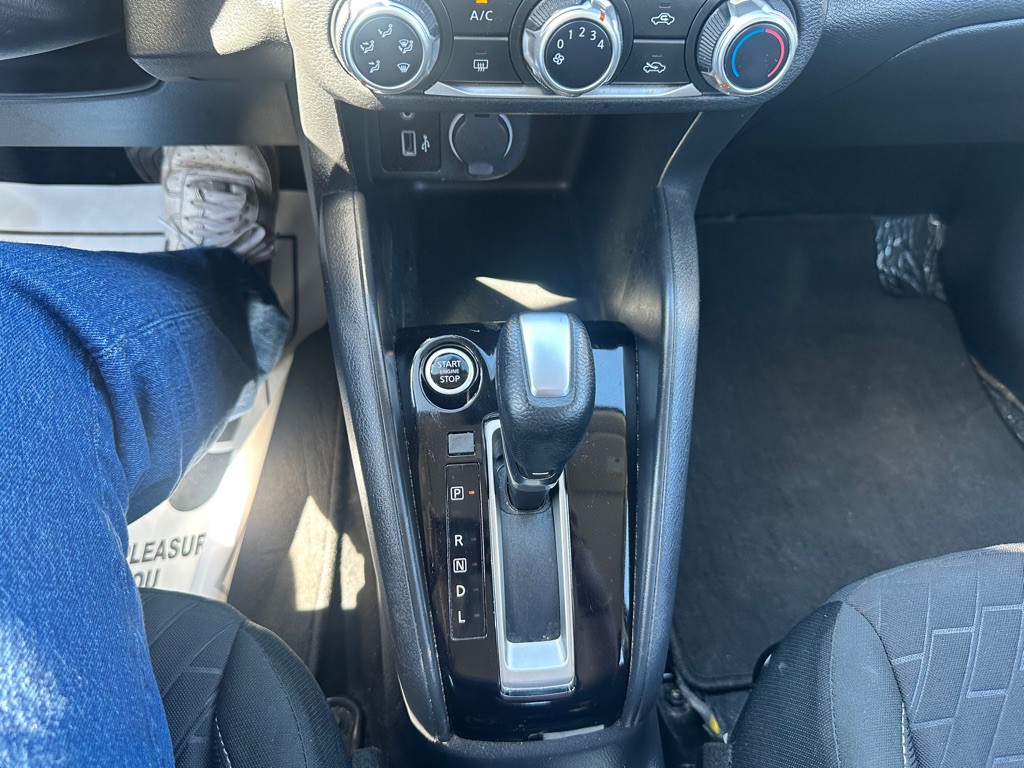 2021 Nissan Kicks Image 10