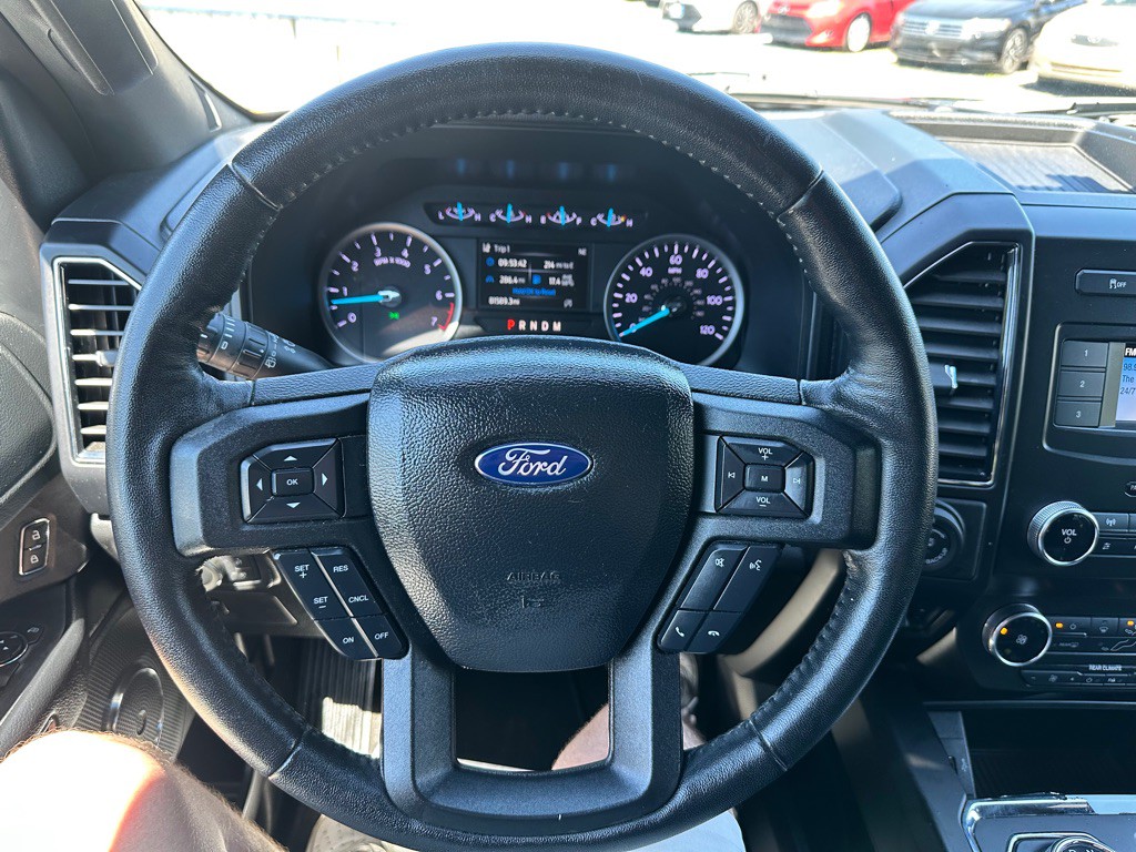 2020 Ford Expedition Image 8