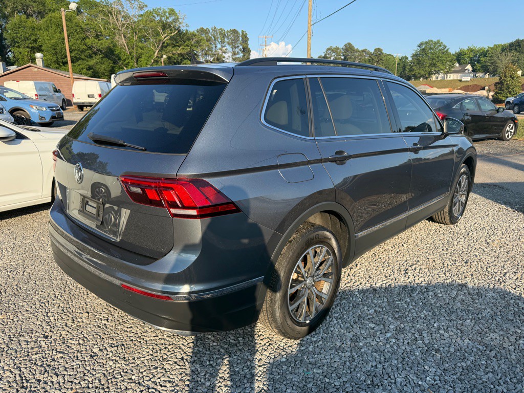 2020 Volkswagen Tiguan Image 3